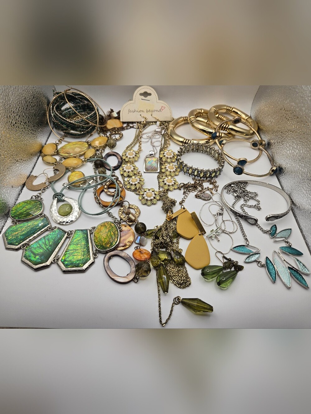 Costume Jewelry Lot Green Yellow 20 Wearable Pieces Necklace Bracelet Earrings